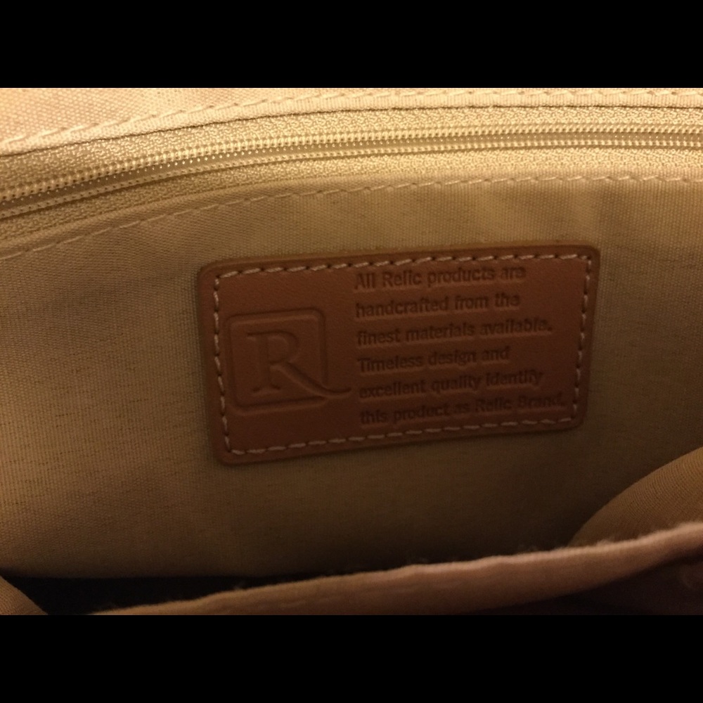 Relic Spring Purse - Picture 5 of 5